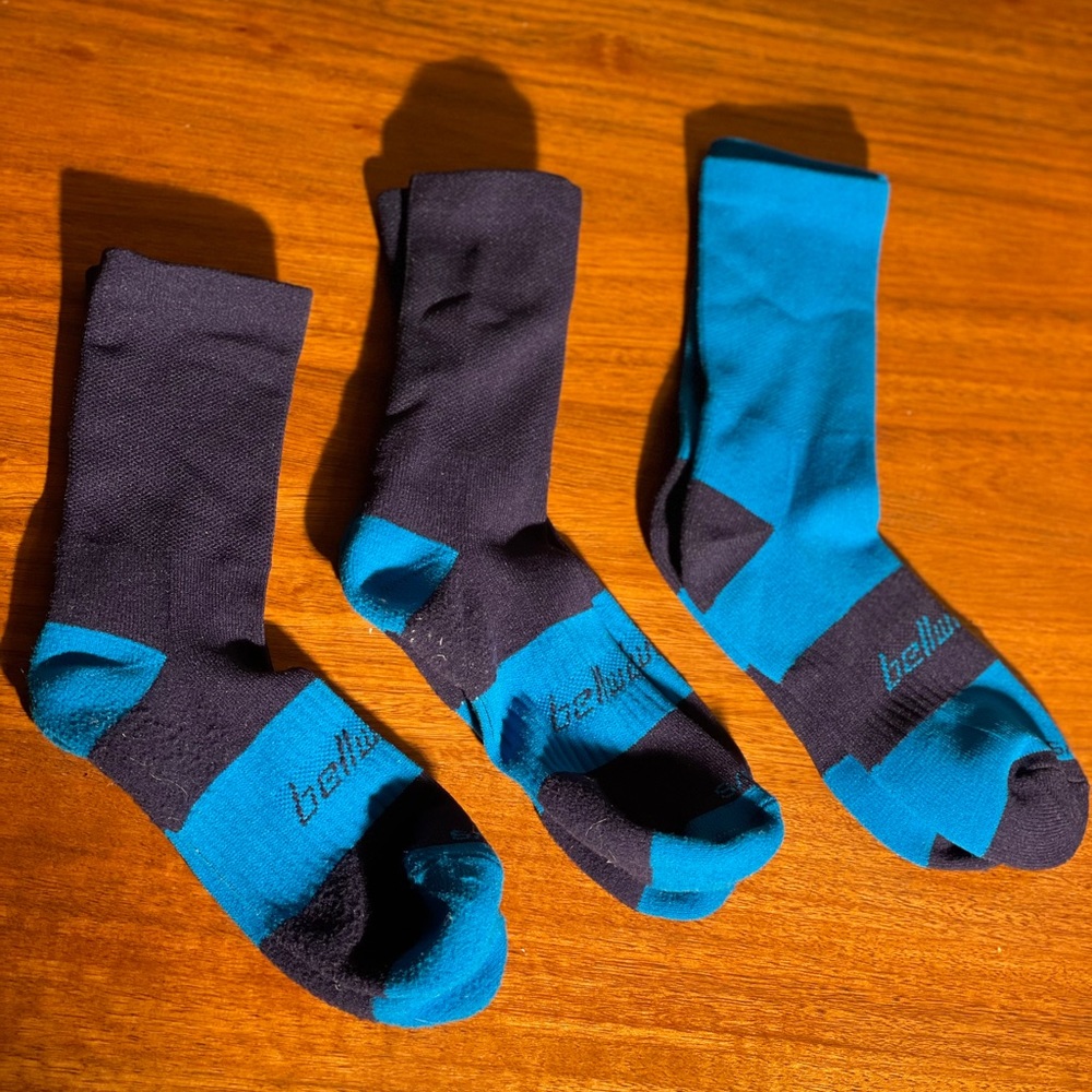 Bellwether Cycling / Running Compression Socks S/M - image 1